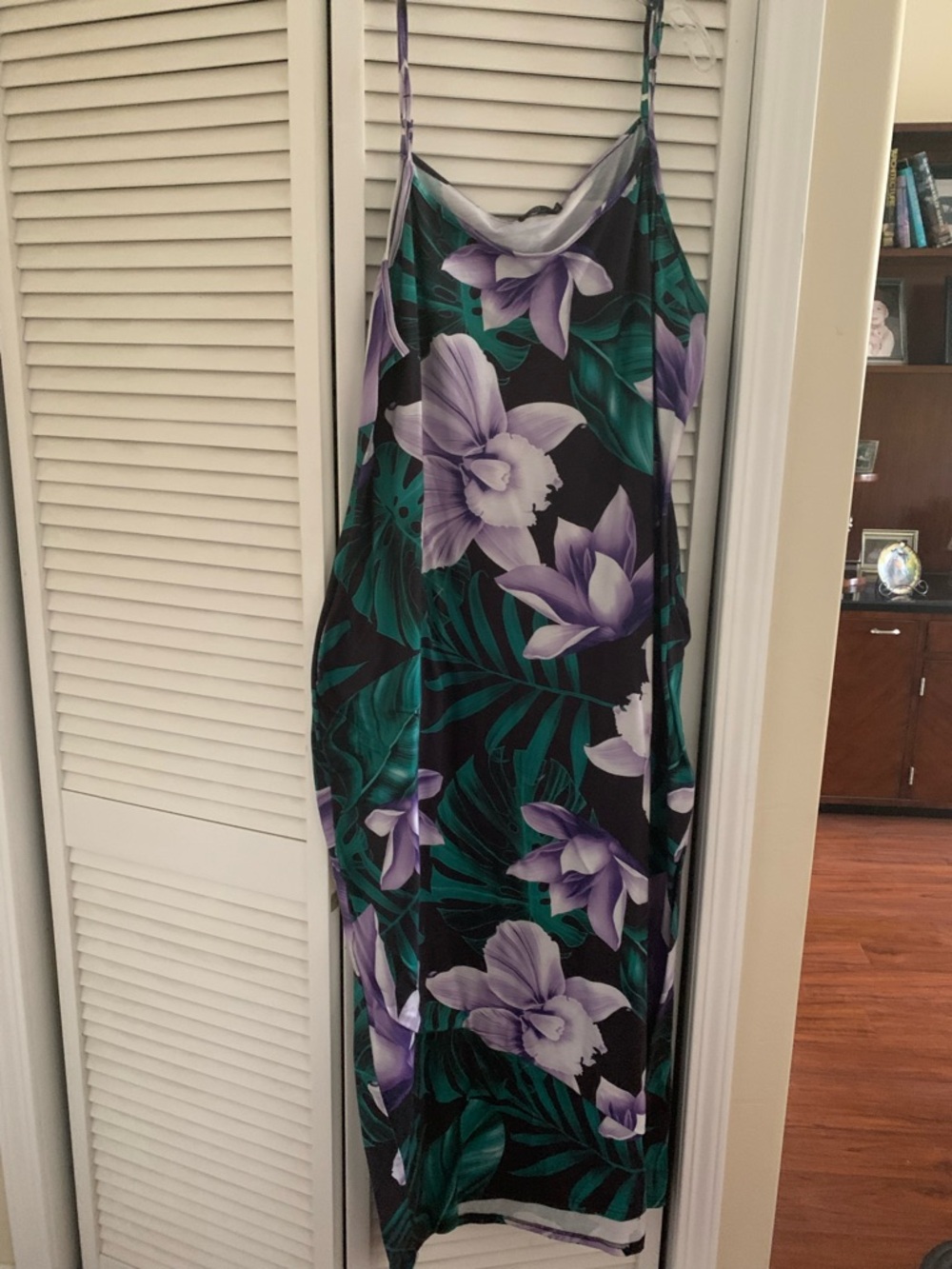 Tropical plus size Floral Maxi spaghetti strap Dress in Purple & Teal